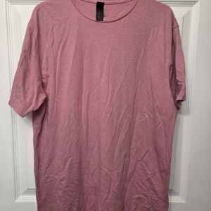Gildan Men's Short Sleeve Tee in Soft Pink